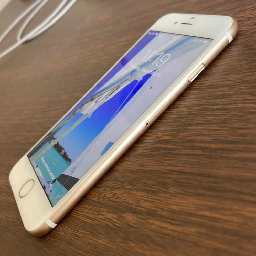 Rose gold Apple iPhone 6S 128GB with Lifeproof case